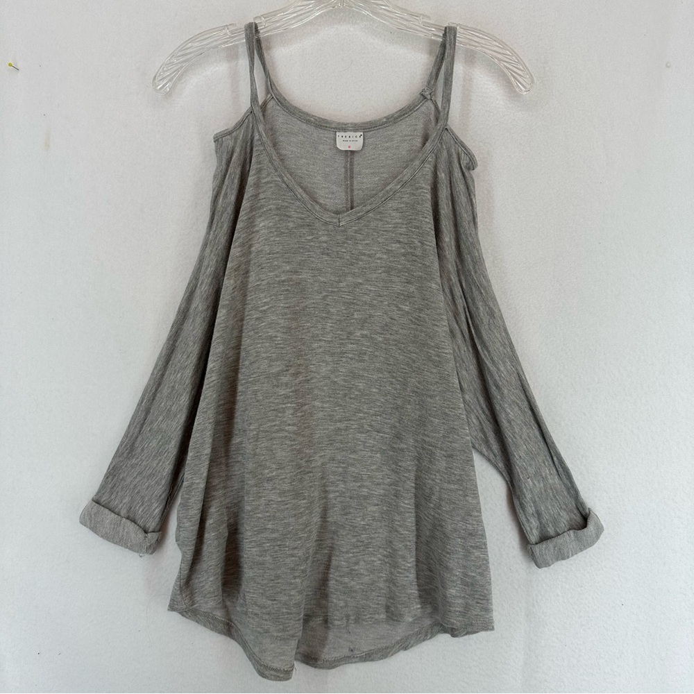 Tresics Cold Shoulder Long Sleeve‎ Basic Blouse Medium Gray